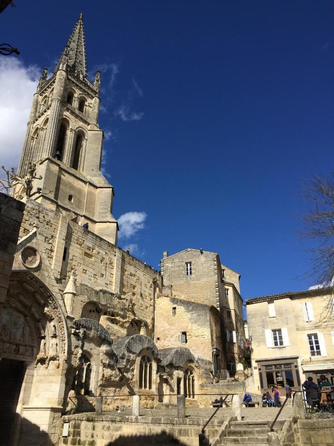 Chez Henri Bed & Breakfast Belves-de-Castillon Exterior photo