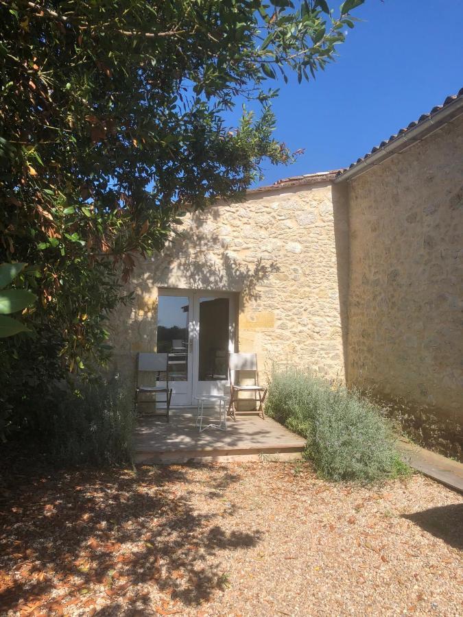 Chez Henri Bed & Breakfast Belves-de-Castillon Exterior photo
